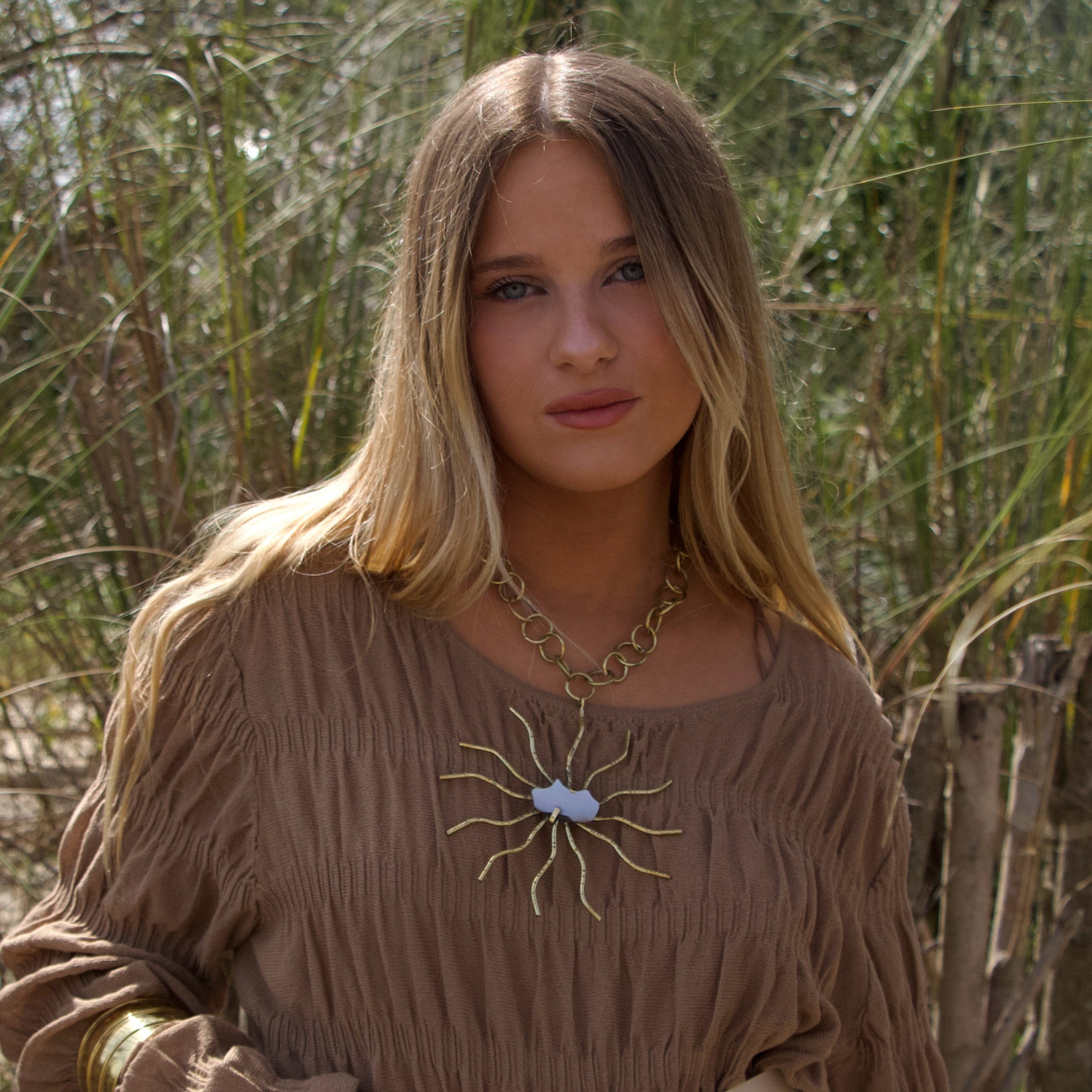 Collares