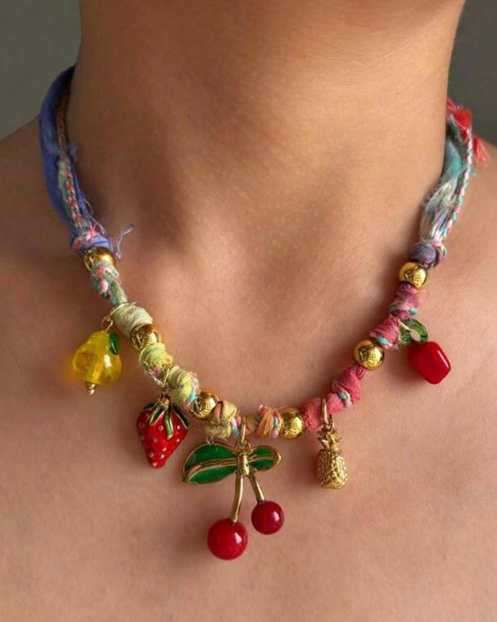 Collar Berry