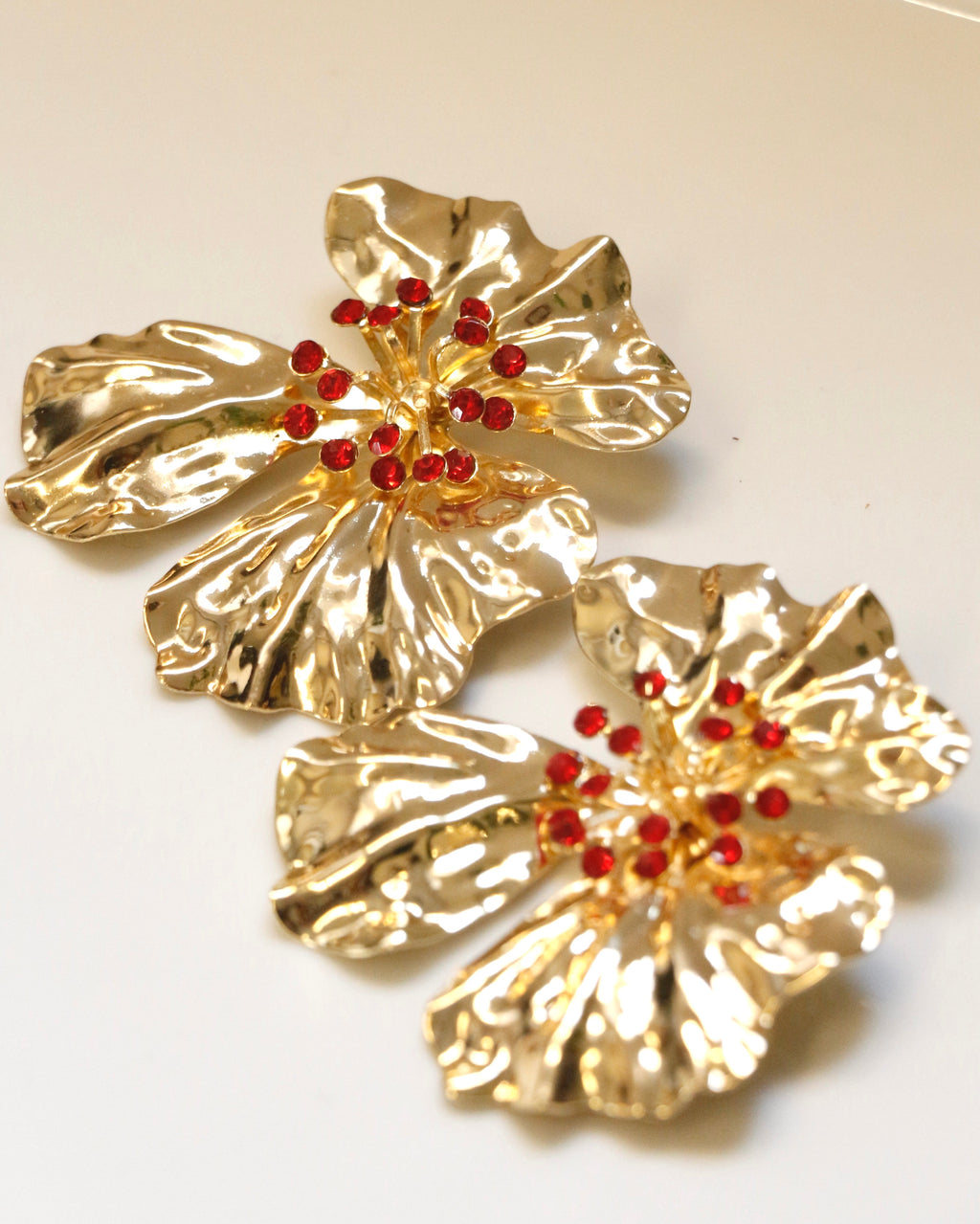 Caravanas flor dorada strass